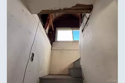 1608 Brewster Avenue, Cincinnati, OH 45207 - Photo 21