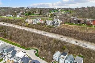 3096 Walworth Ave, Cincinnati, OH 45226 - Photo 5