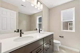 240 Tilly View, Springboro, OH 45066 - Photo 17