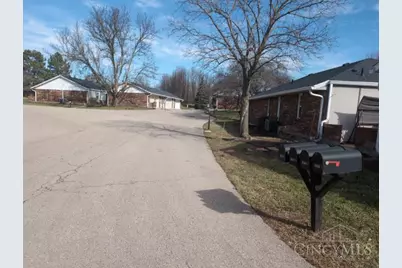 6366 Jason Lane, Centerville, OH 45459 - Photo 5