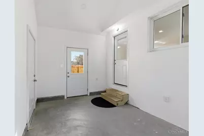 9216 Grandview Avenue, Blue Ash, OH 45242 - Photo 35