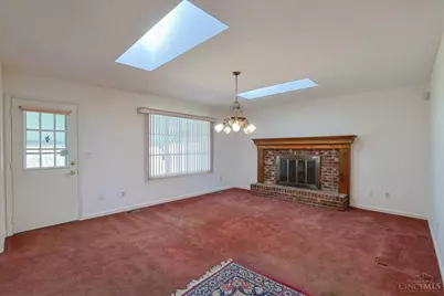 5581 Carlsbad Court, Fairfield, OH 45014 - Photo 5