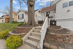 2888 Losantiville Ave, Cincinnati, OH 45213 - Photo 3