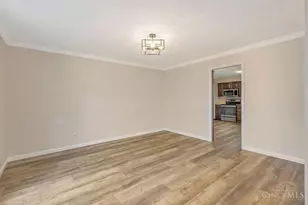 9301 Sunderland Way, West Chester, OH 45069 - Photo 9