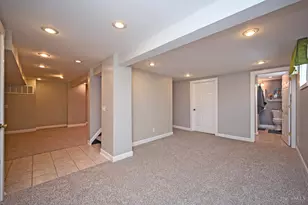 5722 Kroegermount Dr, Green Township, OH 45239 - Photo 29