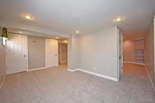 5722 Kroegermount Dr, Green Township, OH 45239 - Photo 31