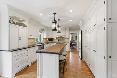 6604 Madeira Hills Drive, Madeira, OH 45243 - Photo 5