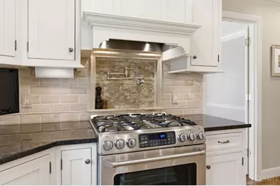 6604 Madeira Hills Drive, Madeira, OH 45243 - Photo 7