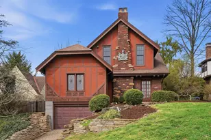 1253 Herschel Ave, Cincinnati, OH 45208 - Photo 1