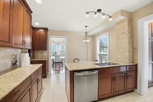 1253 Herschel Ave, Cincinnati, OH 45208 - Photo 15