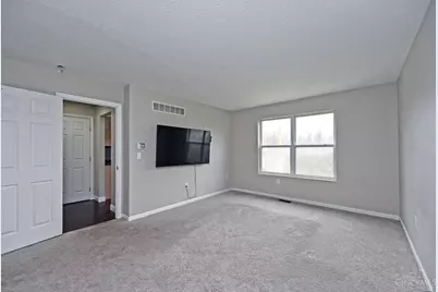 7545 Hyatts Lane, Hamilton Township, OH 45039 - Photo 21