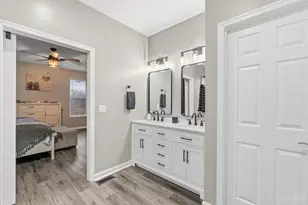 553 Marions Way, Pierce Township, OH 45255 - Photo 17