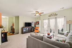 5401 Michelles Oak Ct, Green Township, OH 45238 - Photo 7