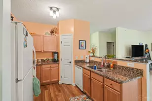 5401 Michelles Oak Ct, Green Township, OH 45238 - Photo 11