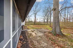 398 Brookhaven Ave, Woodlawn, OH 45215 - Photo 11