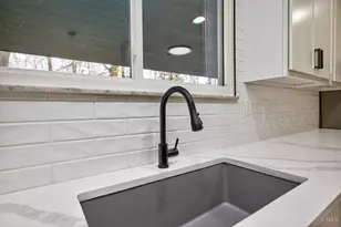 398 Brookhaven Ave, Woodlawn, OH 45215 - Photo 27