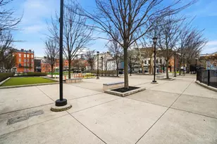 1202 Main St, Cincinnati, OH 45202 - Photo 41