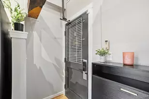 1202 Main St, Cincinnati, OH 45202 - Photo 7