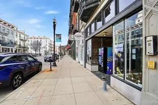 1202 Main St, Cincinnati, OH 45202 - Photo 3