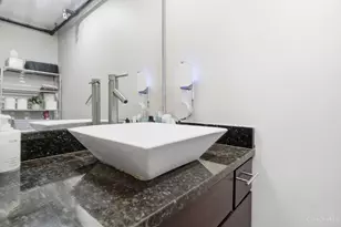 1202 Main St, Cincinnati, OH 45202 - Photo 27