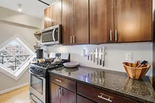 1202 Main St, Cincinnati, OH 45202 - Photo 17