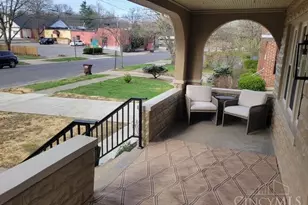 26 Chestnut Ave, Wyoming, OH 45215 - Photo 3