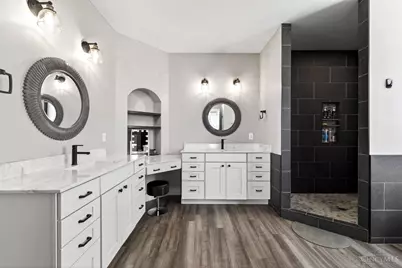 7425 Stoneham Circle, Clearcreek Twp., OH 45066 - Photo 15