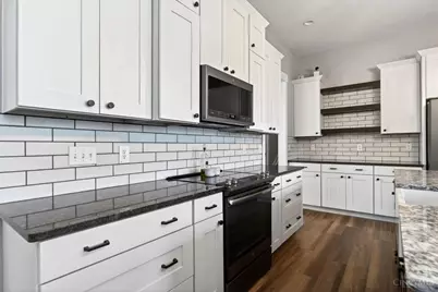 7425 Stoneham Circle, Clearcreek Twp., OH 45066 - Photo 11