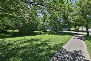 3765 Iona Ave, Cincinnati, OH 45213 - Photo 27