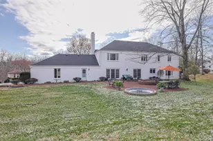 8115 N Clippinger Dr, Indian Hill, OH 45243 - Photo 45