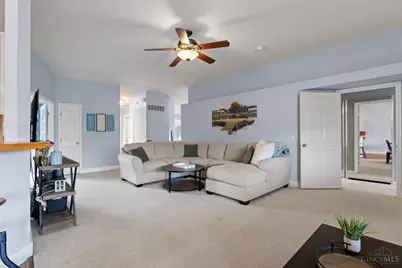 1122 Featherstone Court, Milford, OH 45150 - Photo 7