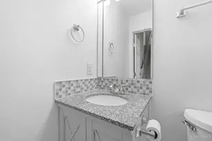 5196 Putters Cir, West Chester, OH 45069 - Photo 27