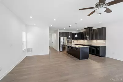 7909 Pinnacle Point Drive, West Chester, OH 45069 - Photo 11