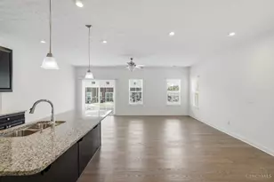 7909 Pinnacle Point Dr, West Chester, OH 45069 - Photo 9