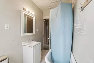 1104 Seton Ave, Cincinnati, OH 45205 - Photo 31