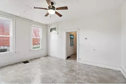 1104 Seton Avenue, Cincinnati, OH 45205 - Photo 15