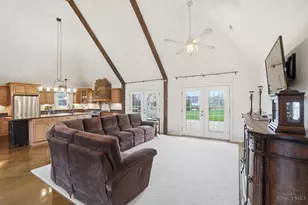 1574 Vicki Ln, Clearcreek Twp., OH 45036 - Photo 13