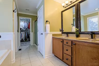 1430 Tecumseh Drive, Hamilton Township, OH 45039 - Photo 27