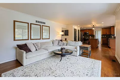 1430 Tecumseh Drive, Hamilton Township, OH 45039 - Photo 7