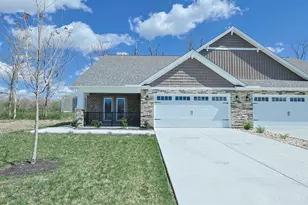 5017 Waterford Ln, Middletown, OH 45042 - Photo 1