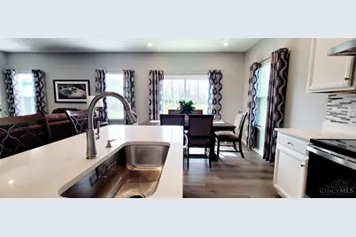 1583 Clearbrook Ln, Batavia Township, OH 45102 - Photo 5