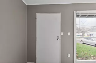 2497 Ontario St, Colerain Township, OH 45231 - Photo 11