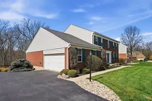 452 Windfern Forest Ln, Union Township, OH 45244 - Photo 3