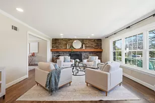 9101 Hoffman Farm Ln, Indian Hill, OH 45242 - Photo 9