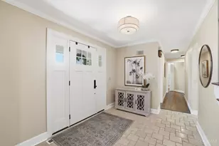 9101 Hoffman Farm Ln, Indian Hill, OH 45242 - Photo 7