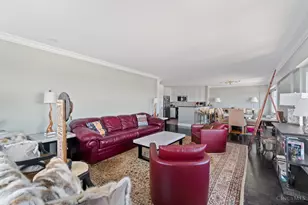 2200 Victory Pkwy, Cincinnati, OH 45206 - Photo 11