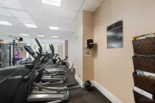 2200 Victory Pkwy, Cincinnati, OH 45206 - Photo 29