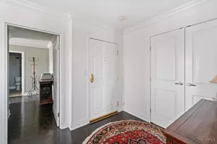 2200 Victory Pkwy, Cincinnati, OH 45206 - Photo 5