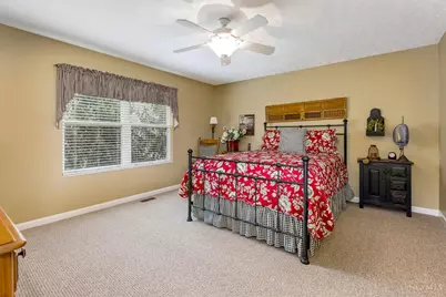 2344 Castle Pines Court, Hamilton, OH 45013 - Photo 17