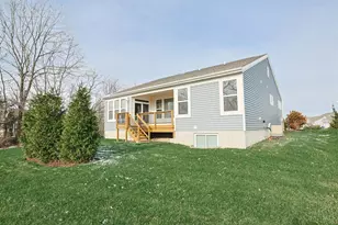 1391 Brookchase Cir, Hamilton Township, OH 45039 - Photo 37